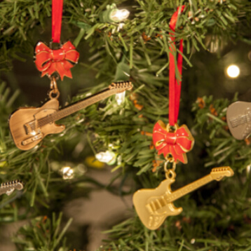10 Christmas Gift Ideas for the Guitar Lover in Your Life